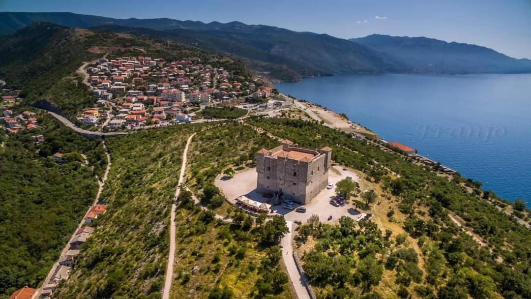 Apartments Valiza III Large Apartment - 3 Bedrooms And Parking Space I Apartments Valiza IV Senj  Exterior photo