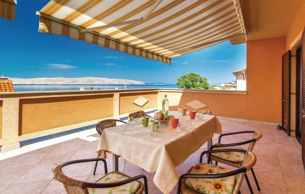 Apartments Valiza III Large Apartment - 3 Bedrooms And Parking Space I Apartments Valiza IV Senj  Exterior photo